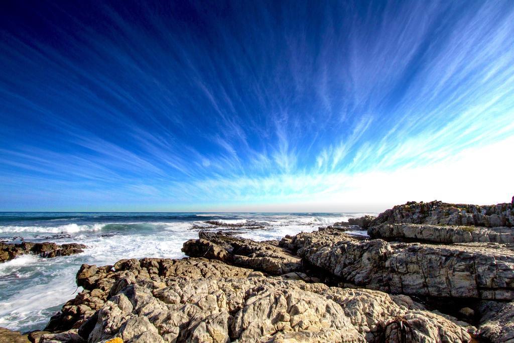 Schulphoek Seafront House Hermanus Exterior foto The coast of the Gulf of Baraka